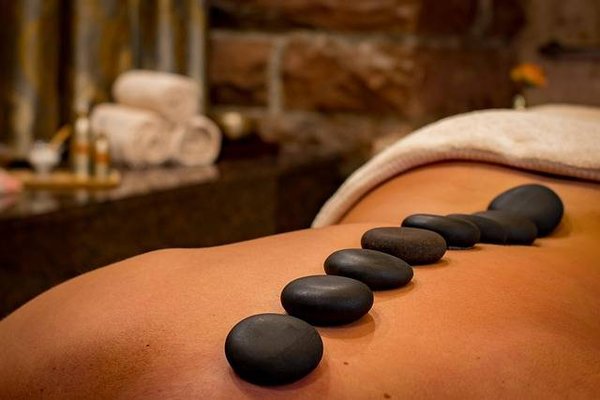 Quels sont les bienfaits d'un espace spa à Biarritz pour le bien-être ?